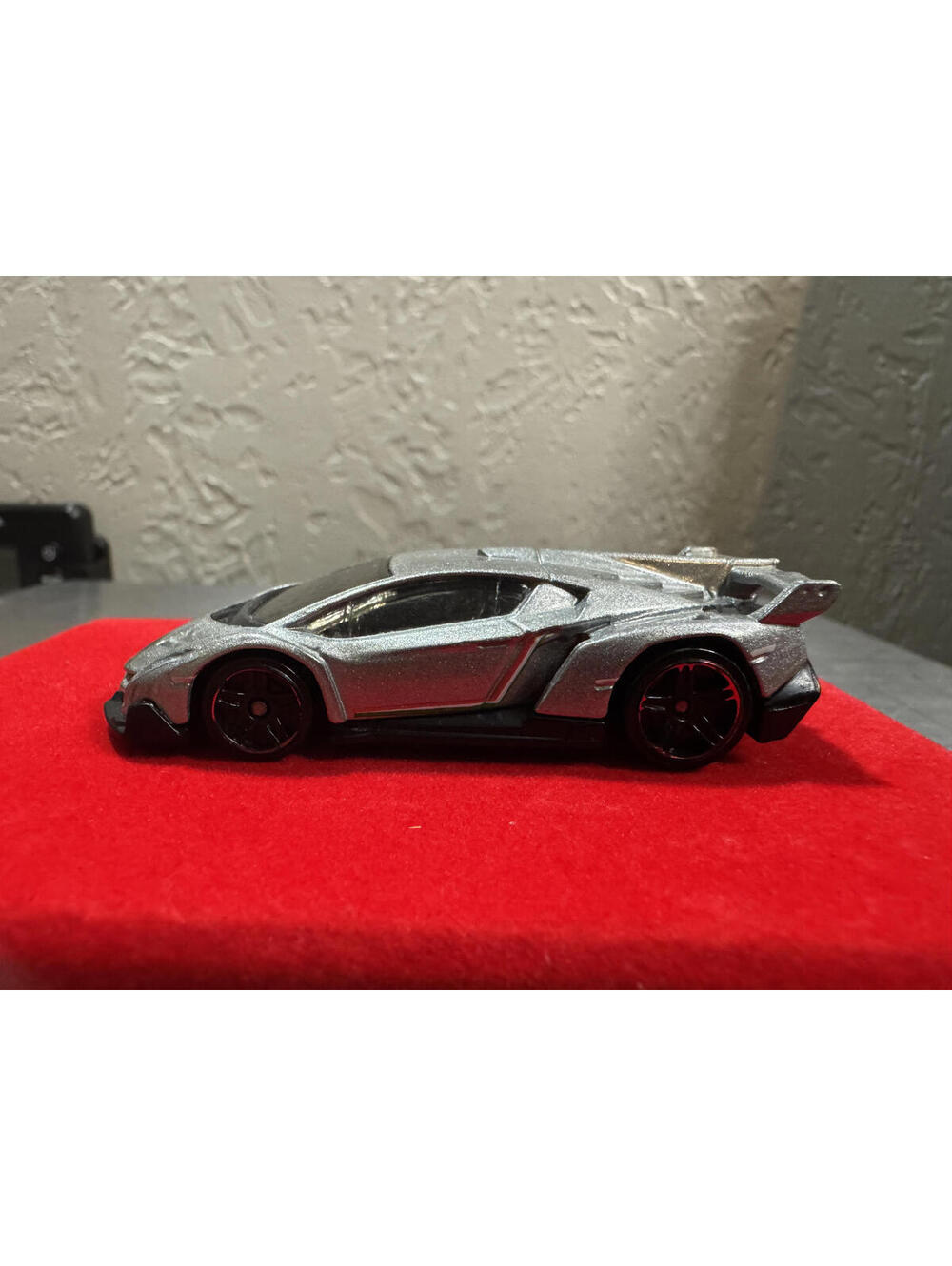 Hot Wheels Silver Lamborghini Veneno Diecast Toy Car